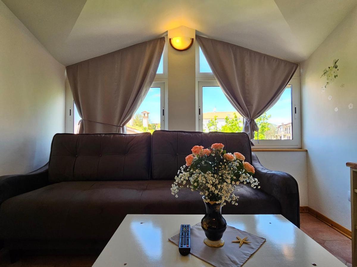 Apartments & Rooms Gaspar 로비니 외부 사진